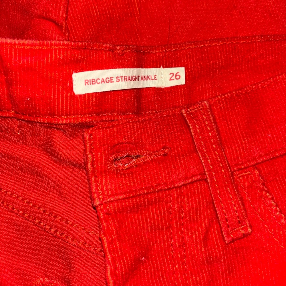 Levi’s Corduroy Ribcage Ankle Straight - Picture 6 of 9